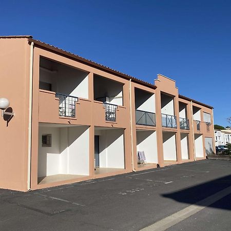 Studio Cosy Avec Terrasse, Parking, Proche Thermes - Balaruc-Les-Bains - Fr-1-553-89 Exteriör bild